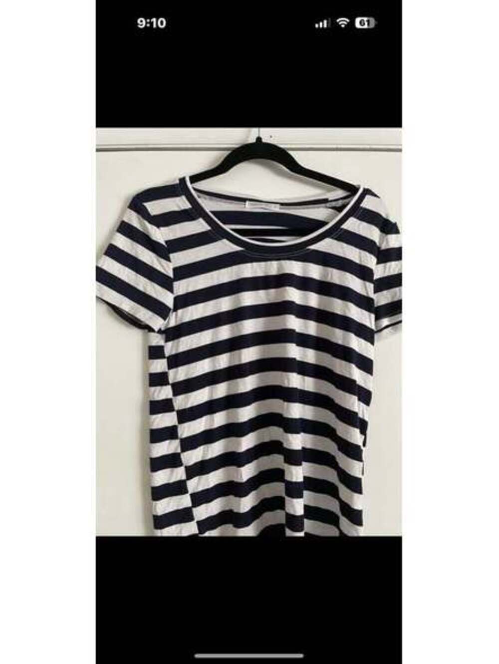 Honey & Place Navy White Striped T-shirt small